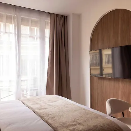 Apartment Charming Climatise - 2p- Madeleine Paris